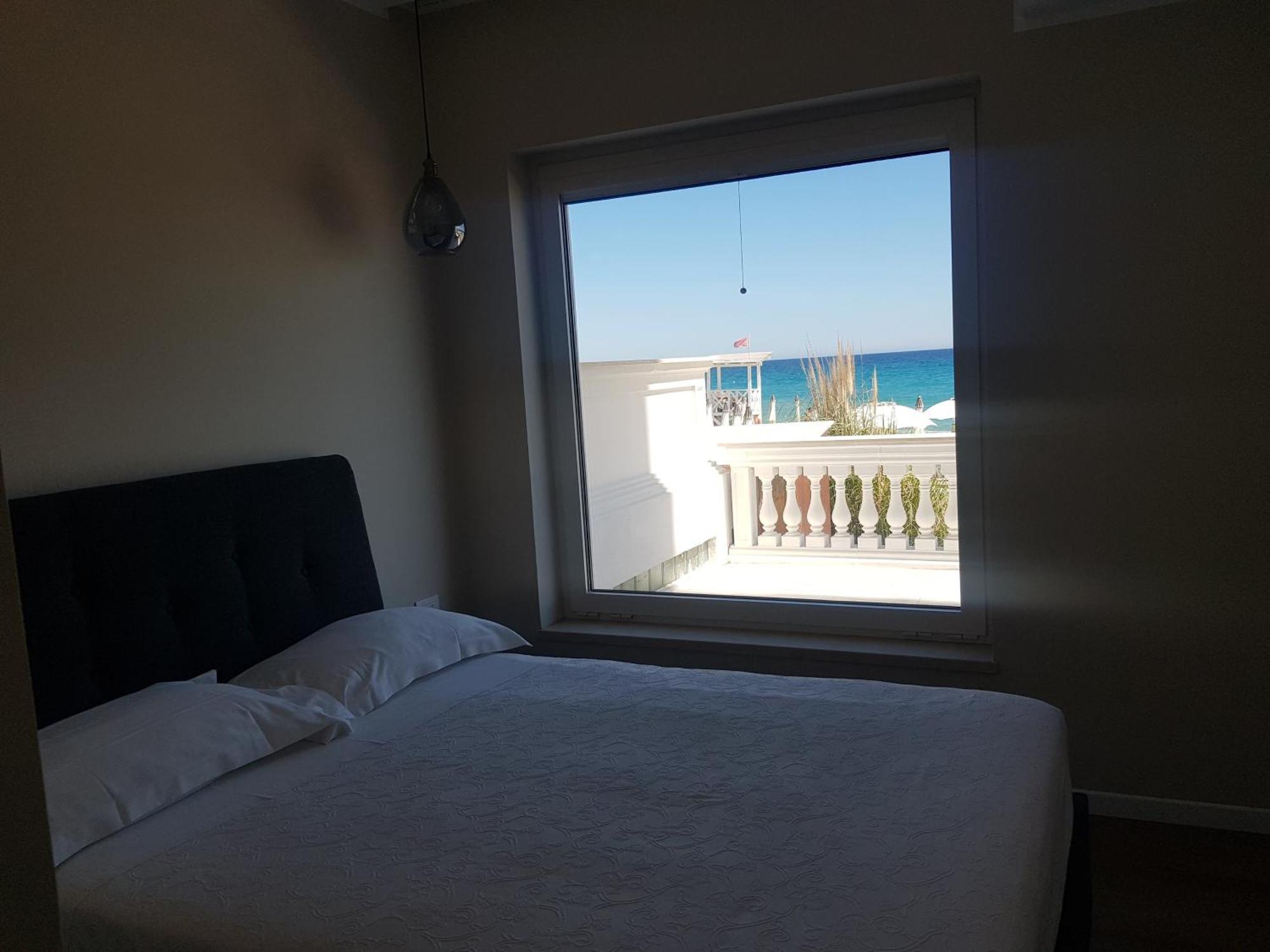 Blu Sea Apartments П'єтра-Лігуре Екстер'єр фото