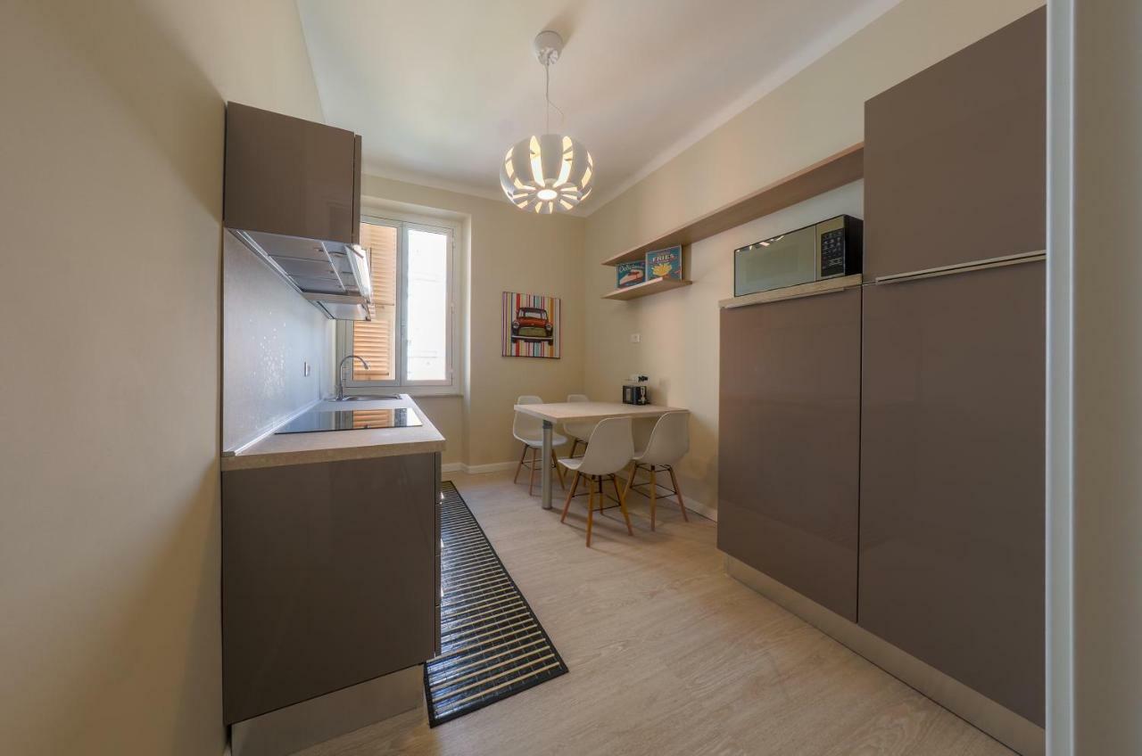 Blu Sea Apartments П'єтра-Лігуре Екстер'єр фото