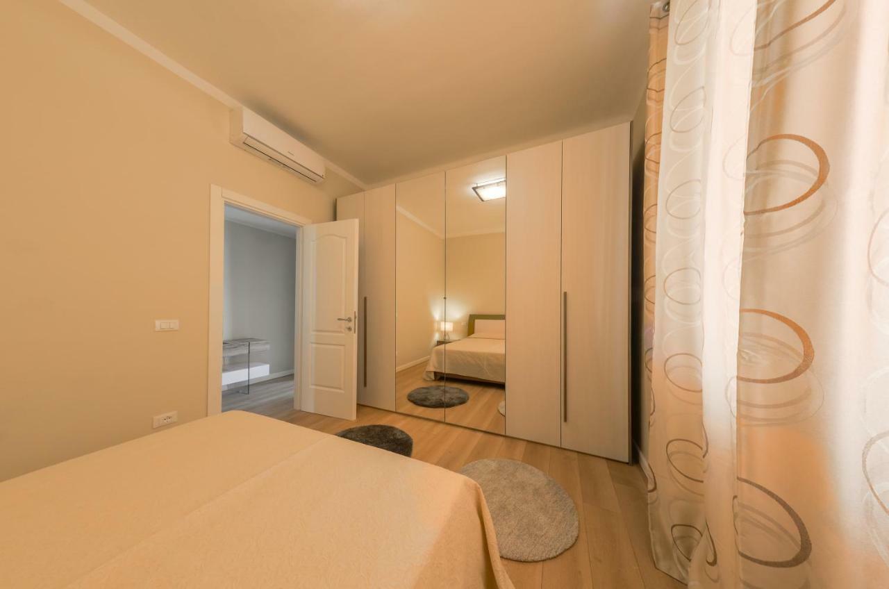 Blu Sea Apartments П'єтра-Лігуре Екстер'єр фото
