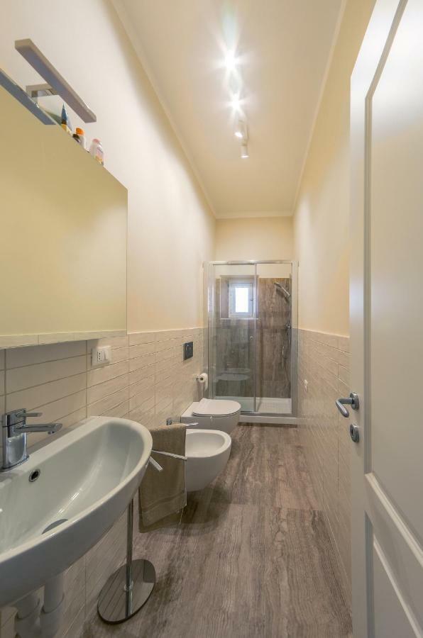 Blu Sea Apartments П'єтра-Лігуре Екстер'єр фото